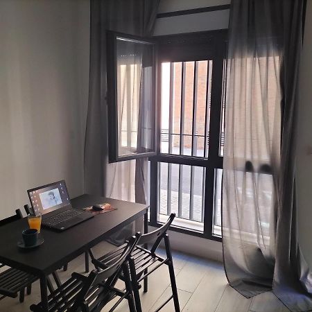 Apartamento A Estrenar Sevilla Centro, Trastamara 19 Екстериор снимка