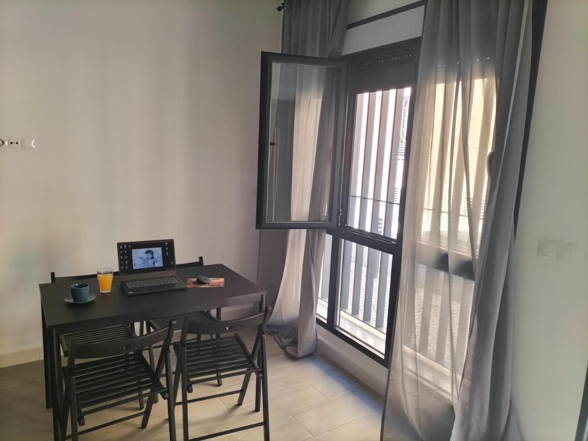 Apartamento A Estrenar Sevilla Centro, Trastamara 19 Екстериор снимка